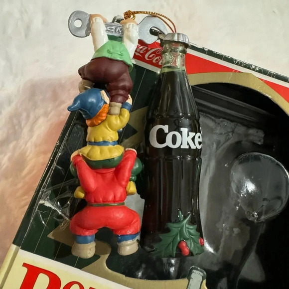 Coca Cola Vintage 1996 Christmas Bottling Works Ornament Collection Original Box - Picture 8 of 10